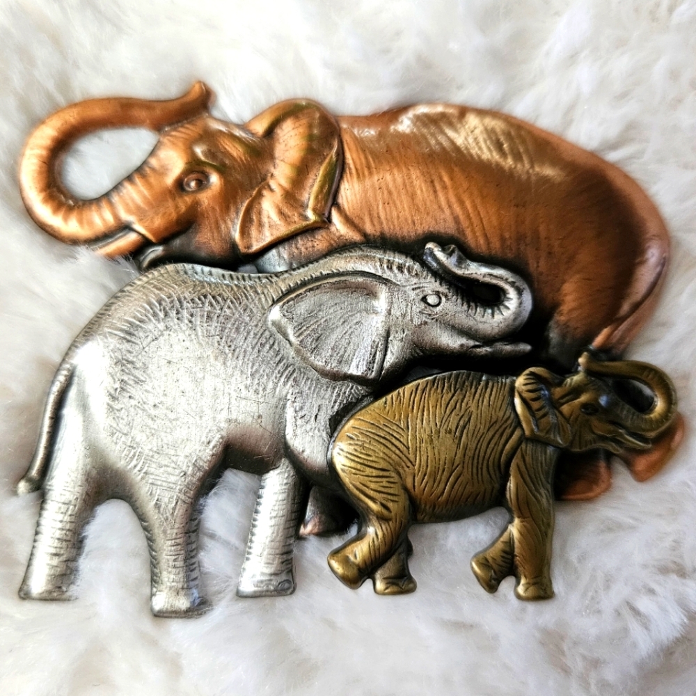Tri-Color  Silvertone Brass Copper S/M/L Elephants Lucky Brooch Pin 2.75" Vtg.